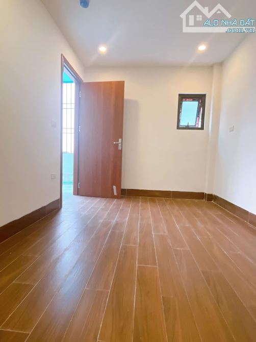 víp mặt phố, lô góc 3 mặt thoáng, ôtô tráh kd vũ tông phan, thanh xuân 146MxMT8m hơn 30 tỉ - 2
