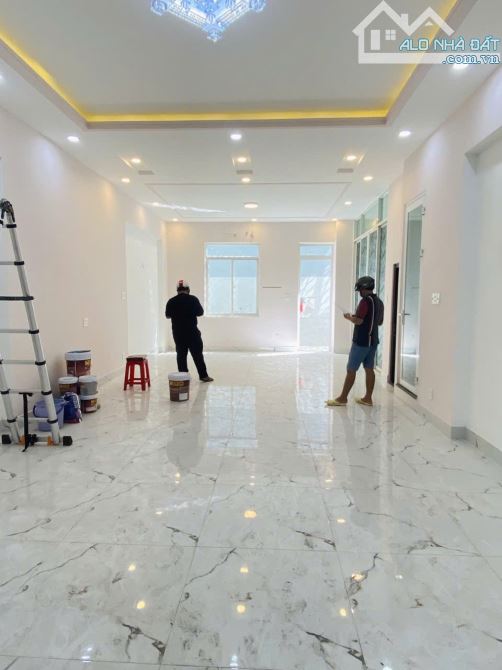 Dãy Trọ 7 Phòng Đường 102 Phường Tăng Nhơn Phú A Thành Phố Thủ Đức 4,05 Tỷ 4x18=76m2 - 2