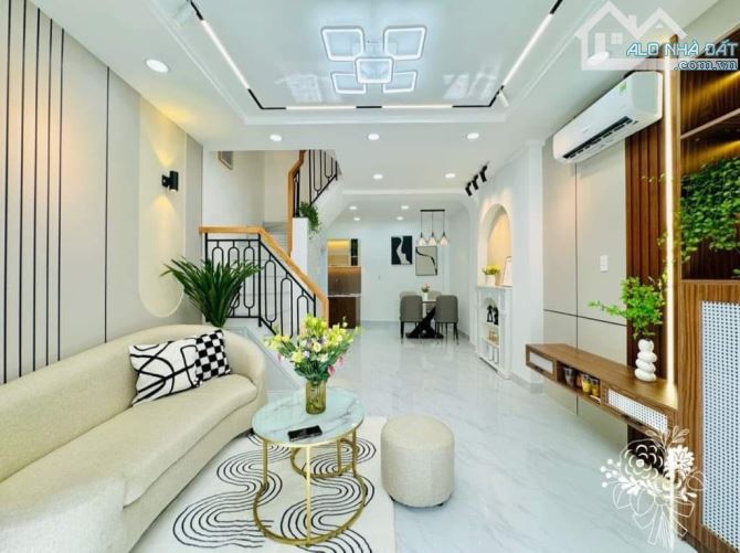 Bán Nhà 4 Tầng - 68M2  Đường số- Tân PhongQuận 7 = Chỉ cò 9,2 Tỷ ( TL)- Cam Kết TT chuẩn - 2