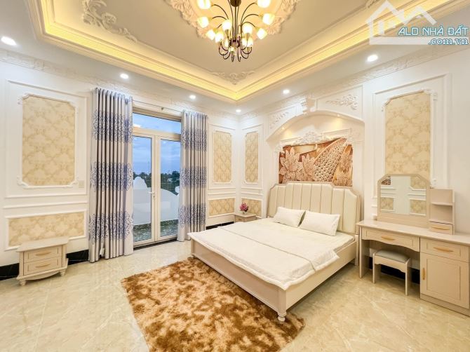 BÁN GẤP NHÀ MAN THIỆN - TĂNG NHƠN PHÚ A - ĐƯỜNG NHỰA Ô TÔ NÉ NHAU - NHĨNH 6 TỶ - 2