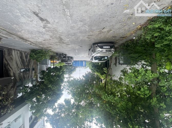 Bán gấp lô đất tái định cư Liên Ninh ô tô tránh ,phân lô ,vỉa hè  giá 5.7 tỷ - 2