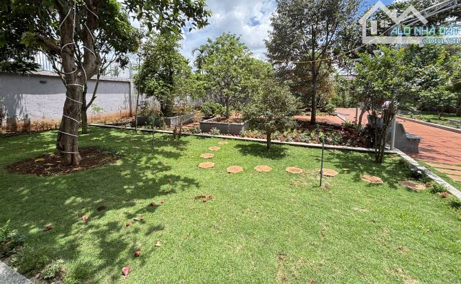 🌿 BÁN NHÀ VƯỜN ĐẸP TẠI CƯ SUÊ – GẦN KHU CÔNG NGHIỆP TÂN AN – DIỆN TÍCH KHỦNG 1.000m² 🌿 - 3