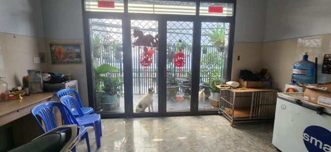 BÁN NHÀ 4 TẦNG SIÊU ĐẸP - GIÁP QUẬN 7 - Ô TÔ NGỦ TRONG NHÀ- NHỈNH 6 TỶ . - 3