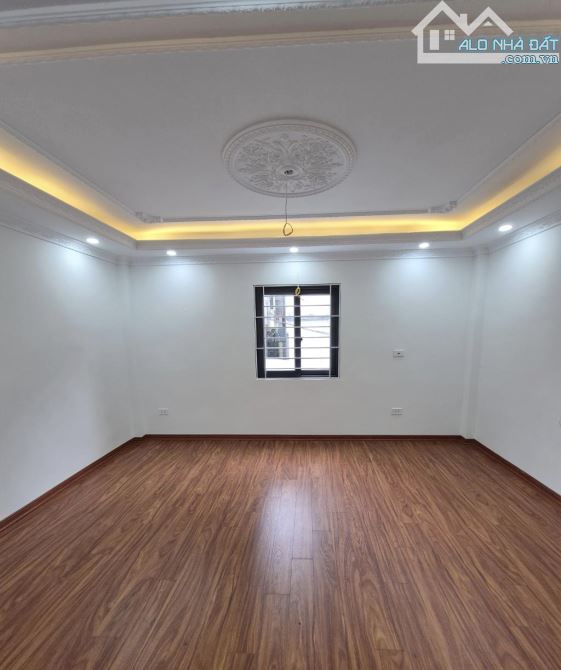 Chỉ hơn 5 tỷ ! Bán nhà mới, xây độc lập, 54m2 x 5 tầng tại Đông Mỹ, Thanh Trì - 3