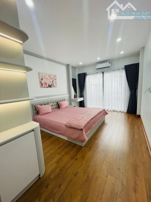Trần Cung 7 Tầng Thang Máy -Nhà Xây Chắc Chắn Đẹp -Đầy Đủ Nội Thất Xịn Xò -DT 40m - 3