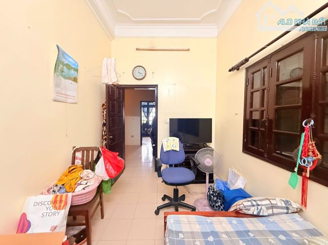 BIỆT THỰ GIỮA LÒNG HỒ TÂY. 120M GIÁ CHƯA ĐẾN 1TR ĐÔ (24 TỶ) - 3