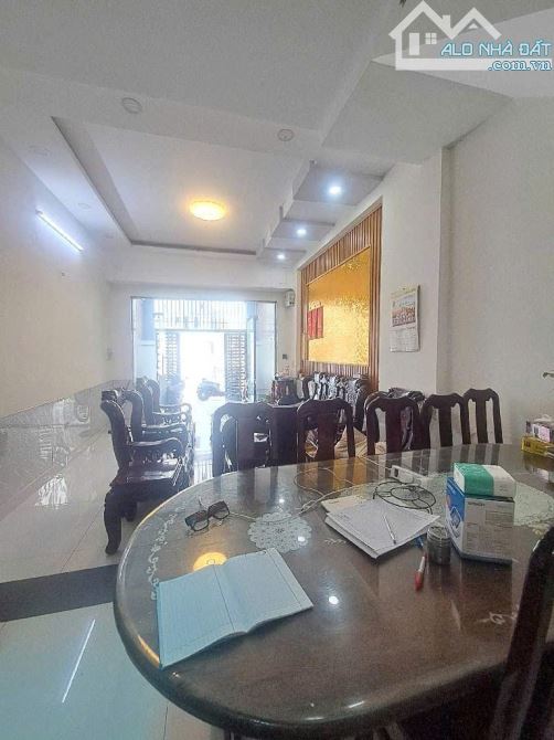 🔥 Nhà 3 tầng Đường Thạnh Lộc 15  P. Thạnh Lộc, Quận.12 dt 180m2 (12mx17m) hẻm 5m 💵 13 tỷ - 3