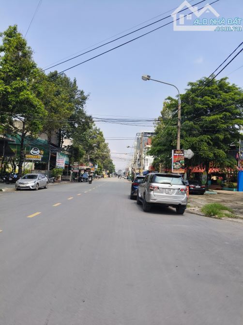 Bán gấp căn nhà mặt tiền B5 KDC Phú Thịnh - 3