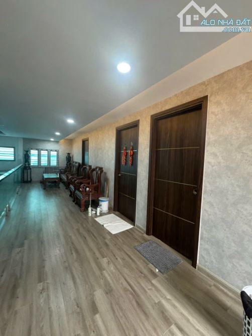 Nhà bán: đường Kinh Dương Vương. Q Bình Tân. DTSD 133m2. Giá 14,8 tỷ - 3