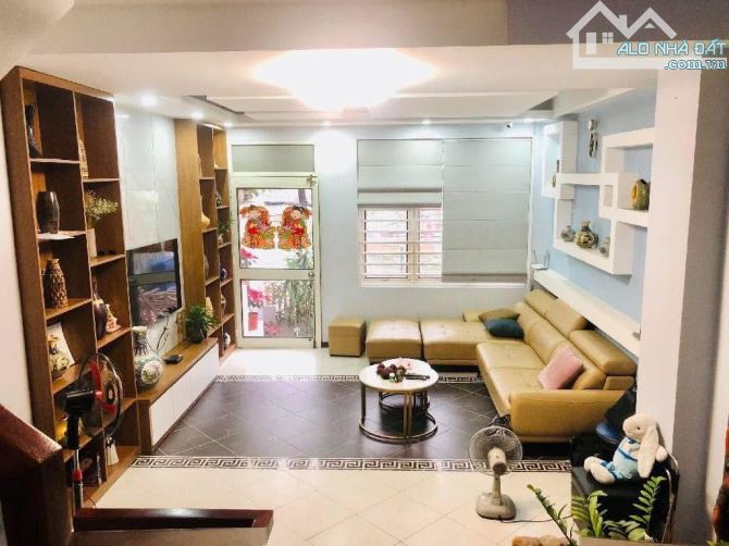Phân lô Trần Bình- Cầu Giấy- vỉa hè- OTO tránh 74m2- 5 tầng- MT 4.5m- Giá 19.5 Tỷ - 3