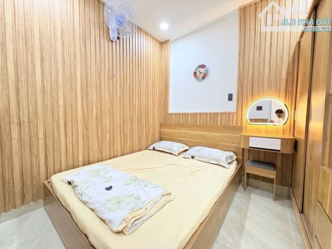 Bán nhà hẻm 4m thông Vườn lài , tân thành , TP (4x10) 1 lầu 5.79 tỷ TL - 3