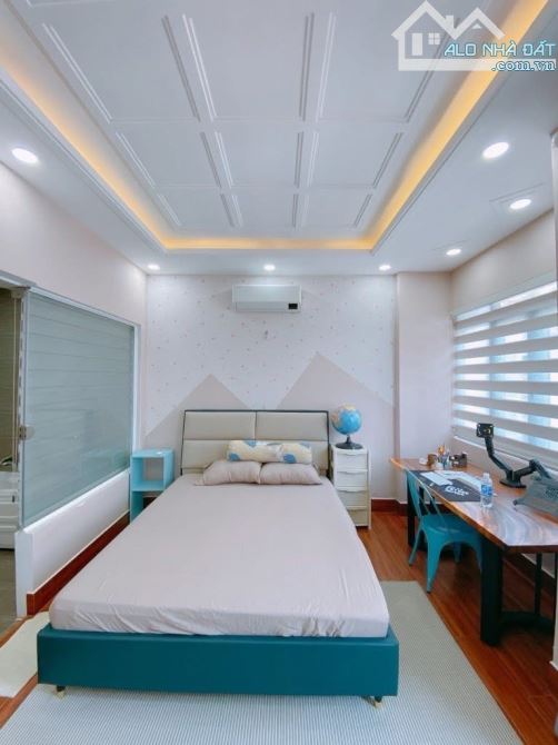 Nhà Phố Sát Quận 7 - 4X14 - 4 Tầng - Đường Xe Tải - Chỉ 5.X Tỷ - 3