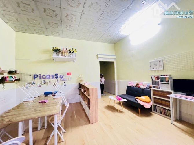 BÁN NHÀ 64m2 Đường oto trong chợ 57 ( P. THỐNG NHẤT)giá 2ty4 - 3
