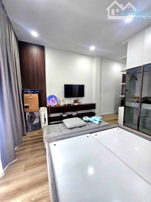 Bán nhà hẻm ô tô né thông, Phường 11 Tân Bình, Lý Thường Kiệt, 4x14m, 2 tầng, 8.x tỷ - 3