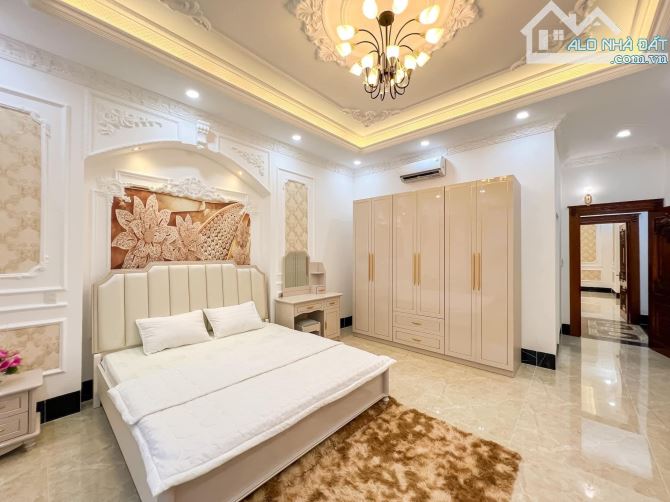 BÁN GẤP NHÀ MAN THIỆN - TĂNG NHƠN PHÚ A - ĐƯỜNG NHỰA Ô TÔ NÉ NHAU - NHĨNH 6 TỶ - 3