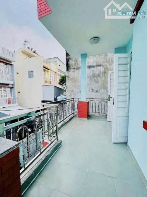 Bán nhà Lê Đức Thọ - Hẻm xe hơi thông- 120m2, ngang 6x20 - 2 tầng 3PN - 3