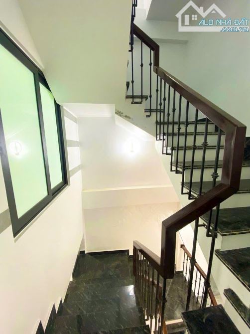 Bán căn nhà 3 tầng ngõ phố Phạm Cự Lương, ph Tân Hưng, TP HP mới, 58.1m2, 3 ngủ, 3 vs - 3