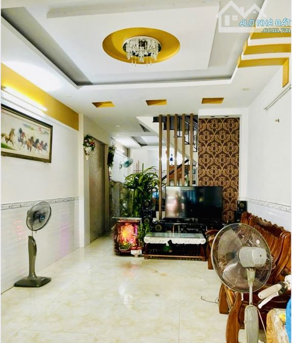 BÁN NHÀ 4 TẦNG PHÂN LÔ PHẠM VĂN CHIÊU GARA Ô TÔ, GẦN CÔNG VIÊN LÀNG HOA, CHỈ 7 TỶ ++ - 3
