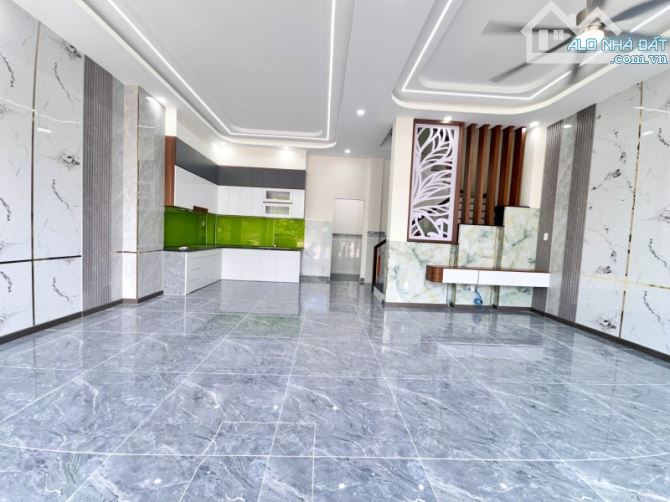 Bán nhà 3 Tầng Tân Đông Hiệp (TPHCM mới),đường nhựa 10m,Sổ Hồng Riêng - 3