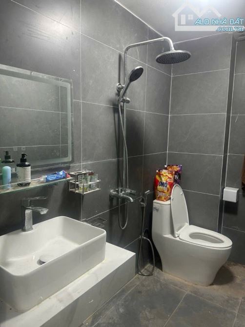 ❤️Hoàng Công Chất - Phú Diễn quanh 8-9 tỷ - xây 6 tầng dân xây gần 40m2 - NHÀ ĐẸP KHÁCH VỀ - 3