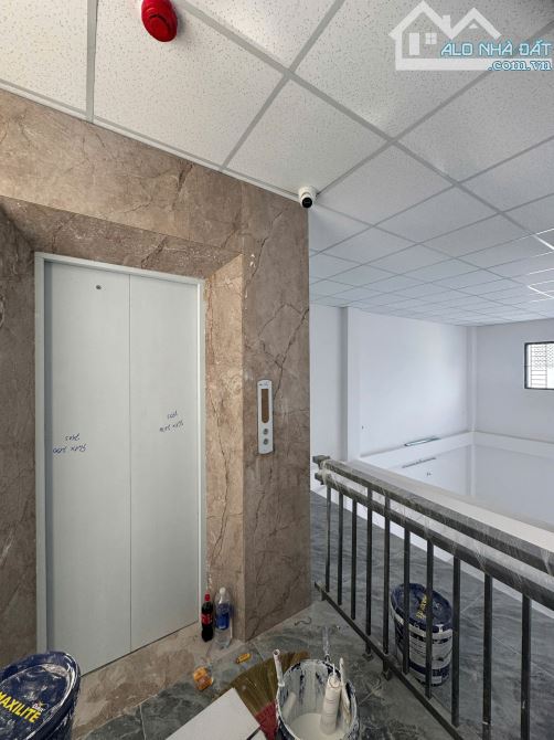 Chỉ 42 Tỷ-Sở Hữu Ngay Tòa Nhà 1 Hầm 5 Tầng 185m2(7mx26m) Ngay Ga Metro Rạch Chiếc,Quận 2 - 4
