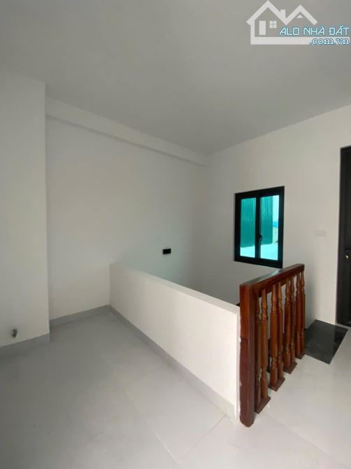 Cách chợ ỷ la 200m. Ngay sát trục Lê Trọng Tấn - Lê Quang Đạo. Giá hơn 5 tỷ - 4