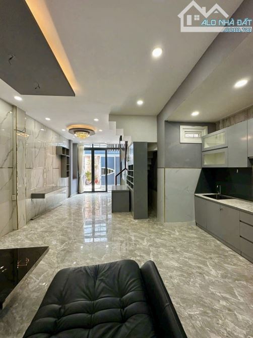 Nhà Đẹp An Dương Vương Quận 5 - Ngang 4.3m Nợ Hậu 5.7m - Giá Nhỉnh 13 Tỷ - 4