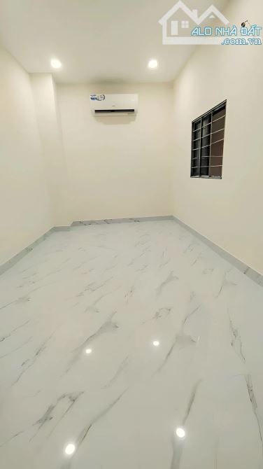 🛎️ BÁN NHÀ 3 LẦU 45 M2 HẺM 205 HUỲNH TẤN PHÁT TÂN THUẬN ĐÔNG Q7 - 4