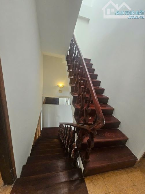 💥 Chỉ 6,74 tỹ sở hửu nhà 3 tầng mới đẹp mặt tiền Đoàn Hửu Trưng. 108m2. - 4