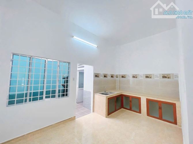 Bán Nhà Cấp 4 P.Tân Phong, gần Chợ 26, gần đườg Nguyễn Văn Tiên, cách đường Đồng Khởi 250M - 4