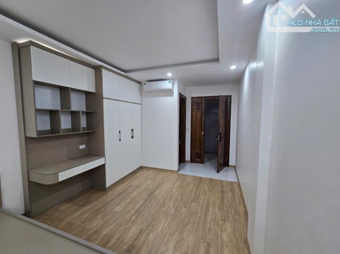 SIÊU PHẨM NHÀ XUÂN ĐỈNH -40m, 6 TẦNG THANG MÁY - Ô TÔ ĐỖ , NGÕ RỘNG 4m, SÁT PHỐ - 4