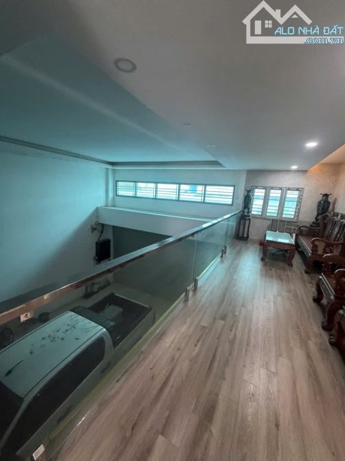 Nhà bán: đường Kinh Dương Vương. Q Bình Tân. DTSD 133m2. Giá 14,8 tỷ - 4