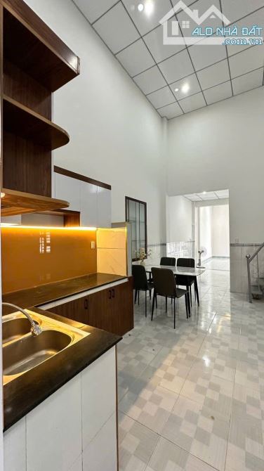 Bể nợ bán gấp nhà c4 đường Tân Hiệp 18 - Hóc Môn, Sổ hồng riêng, 125m2, giá chỉ 980 triệu - 4