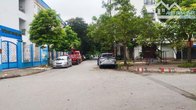 Bán nhà Mậu Lương, đường phân lô 13m cả vỉa hè, 60m2 4 tầng 5PN giá bán 15 tỷ hơn - 4