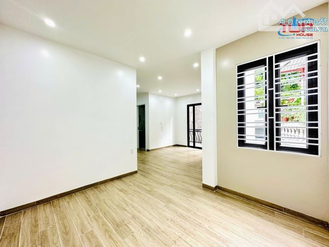 Bán nhà Đình Đông, Hàng Kênh, Lê Chân, 4 tầng, 57m2, 4tỷ25 - 4