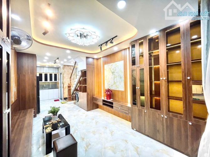 NHÀ ĐẸP Ở LIỀN, 4 TẦNG, FULL NỘI THẤT,  LÊ VĂN SỸ, P1 TÂN BÌNH, GIÁ 6 TỶ - 4