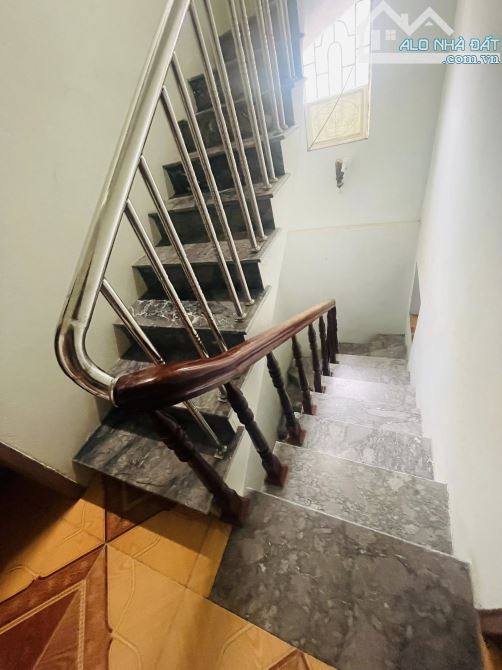 BÁN NHÀ CHÍNH KINH THANH XUÂN LÔ GÓC NGÕ NÔNG THÔNG.KINH DOANH 60M2 4 TẦNG 8,2 TỶ - 5
