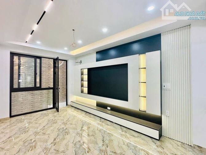 🏡 CHỈ 3,6 TỶ - NHÀ 4 TẦNG MẶT NGÕ XÓM TRUNG, VĂN CAO-  NGÕ TO RỘNG – FULL CÔNG NĂNG - 5