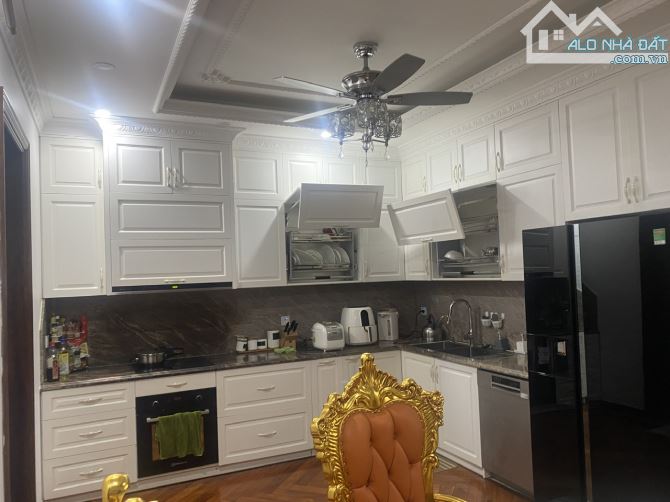 BÁN BIỆT THỰ LÔ GÓC – KHU ĐÔ THỊ TRUNG YÊN – CẦU GIẤY – MẶT TIỀN 27M –  207M2 - GIÁ 118 TỶ - 5