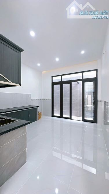 BÁN NHÀ 5 TẦNG KIÊN CỐ MỚI 100% MẶT TIỀN ĐƯỜNG SỐ 11 Q.4 , GIÁ 10,8 TỶ - 5