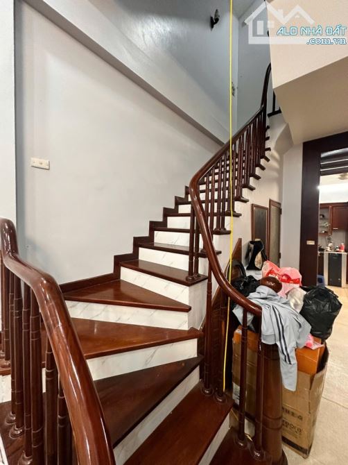 GỐC ĐỀ-HOÀNG MAI-NGÕ THÔNG 3 GÁC TRÁNH-5 TẦNG NHÀ ĐẸP - 5