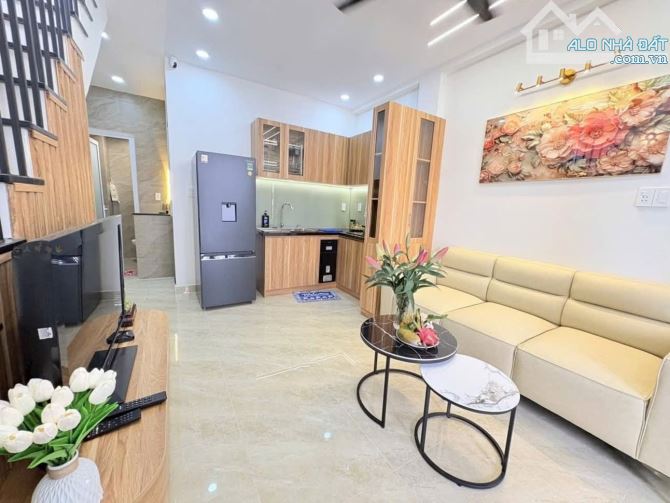 Bán nhà hẻm 4m thông Vườn lài , tân thành , TP (4x10) 1 lầu 5.79 tỷ TL - 5
