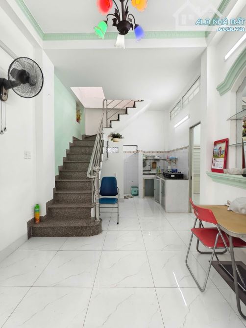 🏠 BÁN NHÀ GÒ VẤP – VỊ TRÍ ĐẸP, HẺM 4M, TIỆN NGHI ĐẦY ĐỦ, GIÁ CHỈ 4.5 TỶ - 5