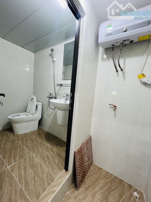 TẬP THỂ T1 NGUYỄN TRÃI – 2 MẶT NGÕ – Ô TÔ TẢI – 3 NGỦ 2VS – SÁT PHỐ – GIÁ 3.37 TỶ – SỔ SSG - 5