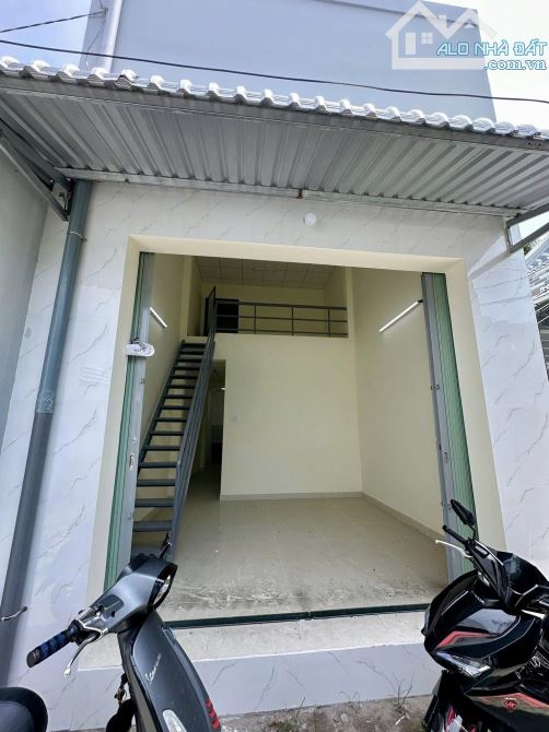 📩 Ngôi nhà nhỏ nhưng đầy ấm áp tiện nghi 56m2 ở Hóc Môn cần bán với giá 700 triệu SổRiêng - 6