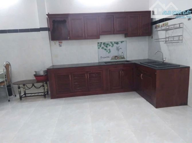 ‼️Chốt gấp nhà đẹp Hóc Môn,Sổ Hồng Riêng, hẻm 5m,giá 790tr dtich 63m2 - 6