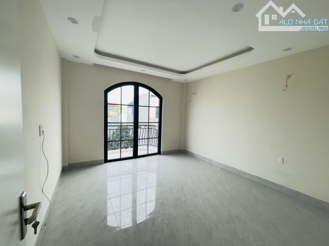 Bán nhà 4 tầng Trần Nhân Tông, Nam Sơn, Kiến An 55-64m giá từ 3,05 tỷ - 6