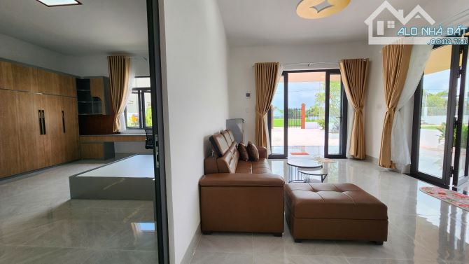 bán nhà vườn siêu đẹp 15x45m, xã Hòa Khánh Tây, Đức Hòa, Long An. Giá bán 4.5 tỷ - 6