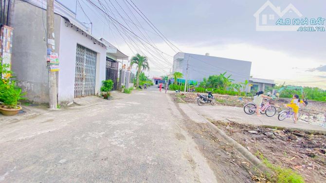 Bán 108 m2 đất trục chính  KDC 3A gần chợ nổi Cái Răng - 7