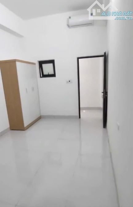 Cho Thuê CCMN 87 Yên Xá Thanh Trì 20m2 Studio Gác Xép Cửa Sổ Ban Công Thang Máy Gần Chợ - 7